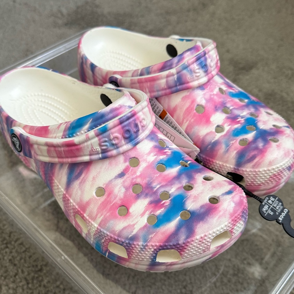 CROCS Classic Dream Clog! w9/m7